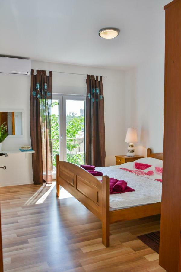 Studio Apartment Lipa Сень Экстерьер фото